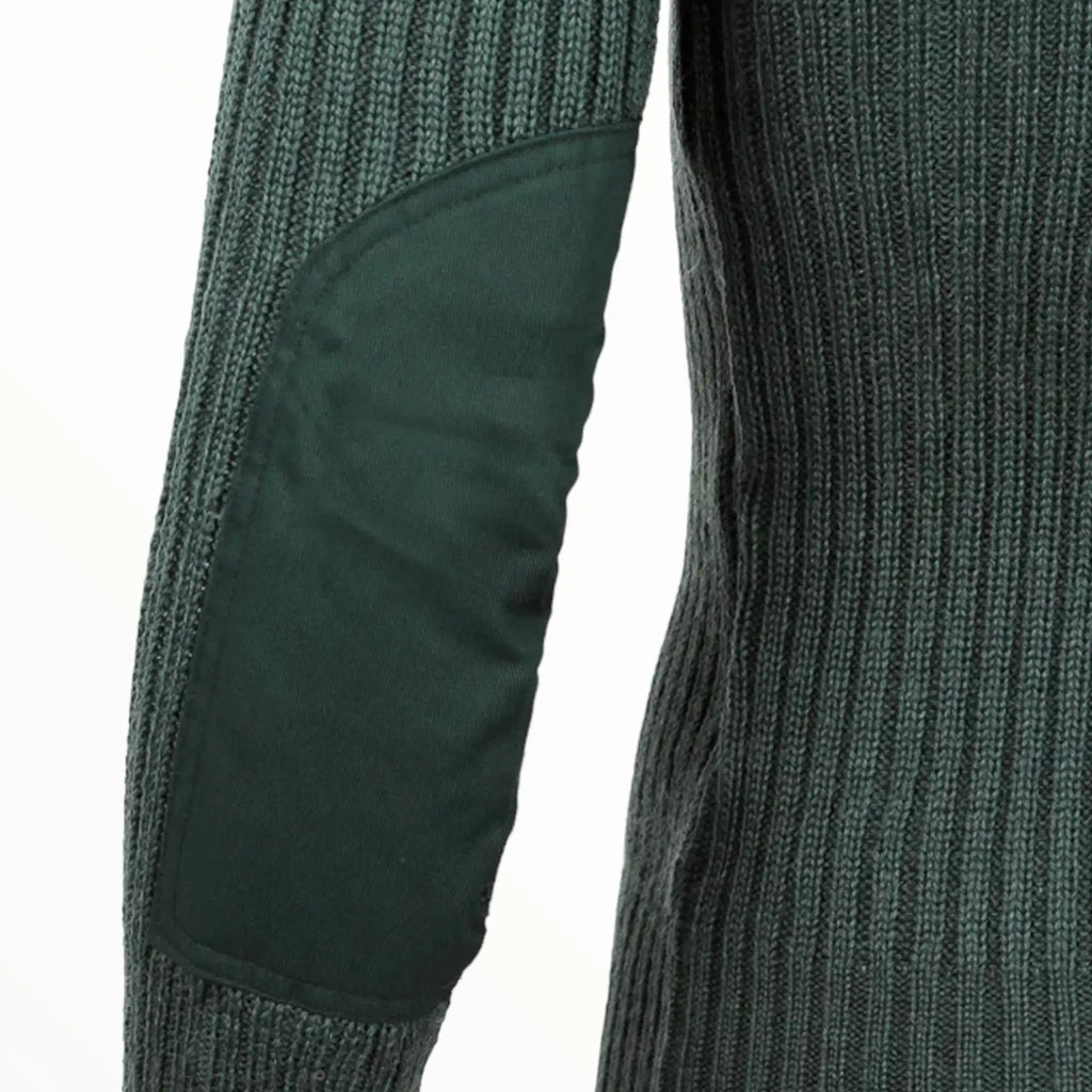 Pull motif militaire